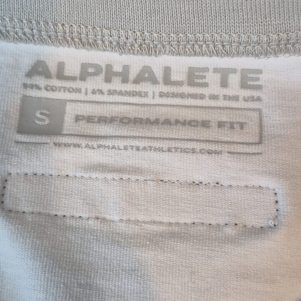 Alphalete Gray Camo Sleeve Shirt - Picture 5 of 6